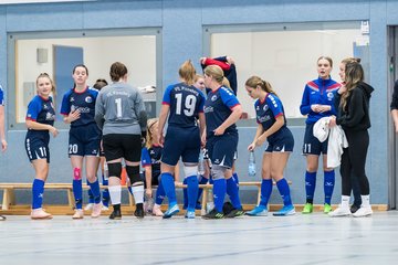 Bild 167 - F Loewinnen Hallen Cup